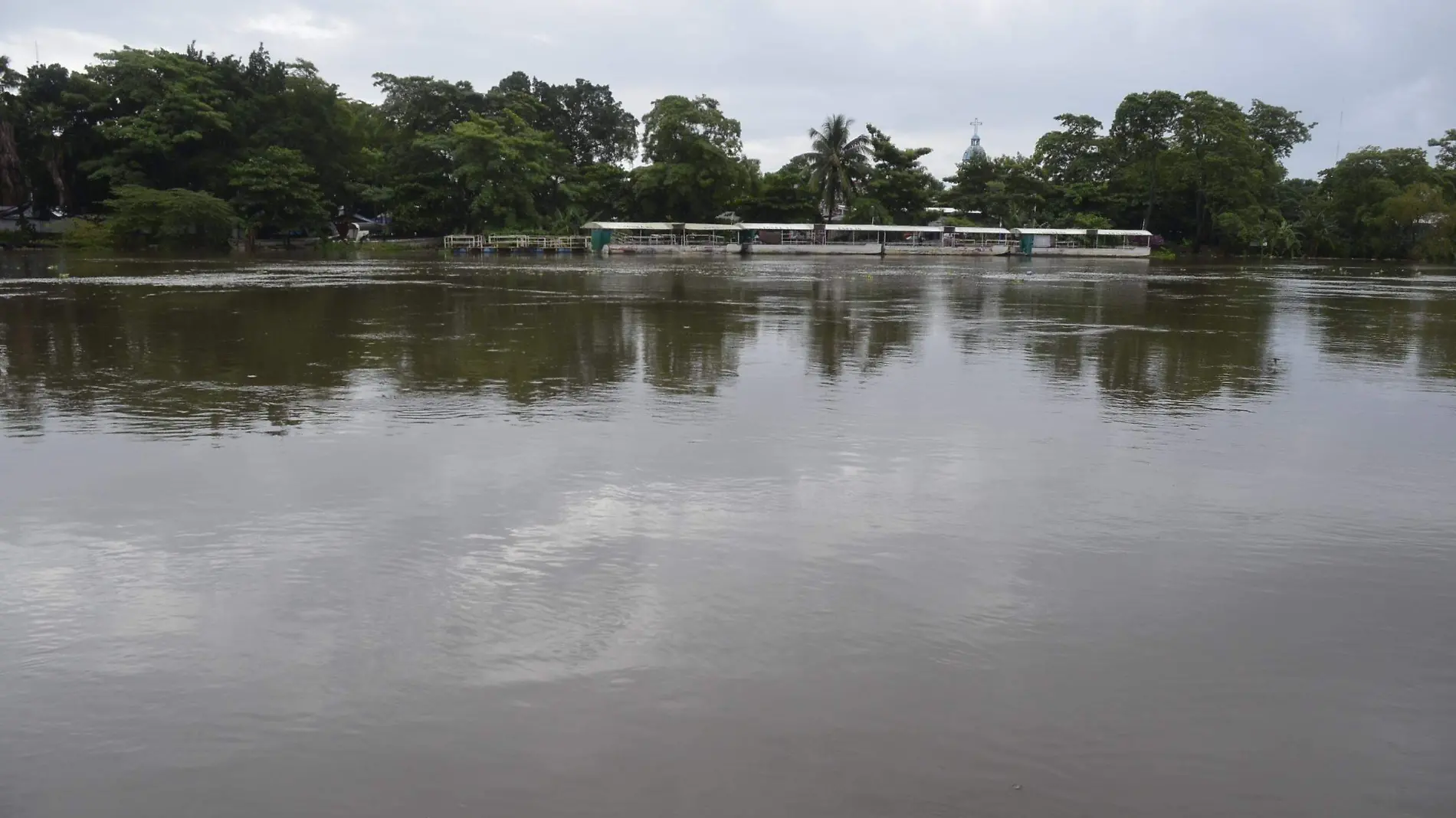 RIO GRIJALVA Y FILTRACIONES MALECON-JCH44